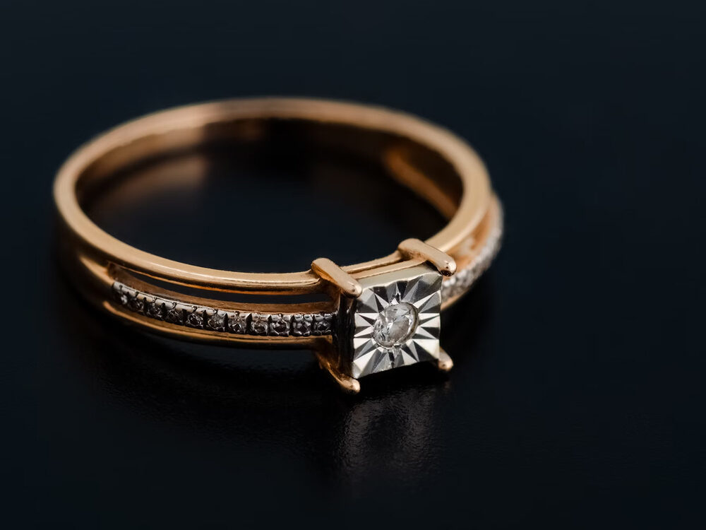 Emerald Whisper Ring